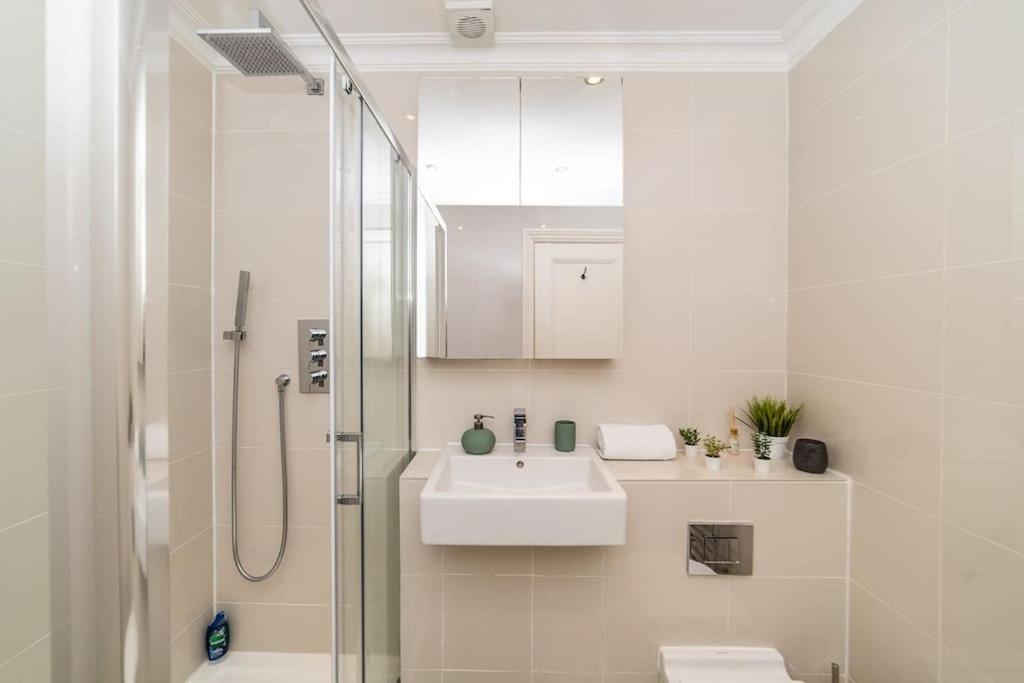 Covent Garden-British Museum Apartment 런던 외부 사진